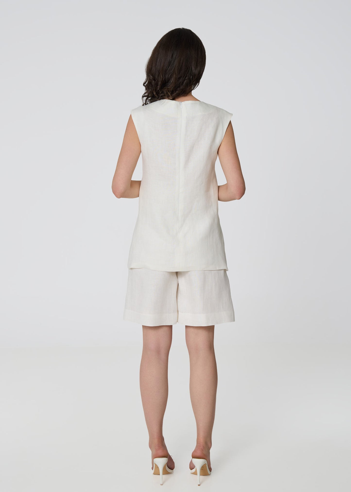 Scarlet Aura Linen Set- Ivory